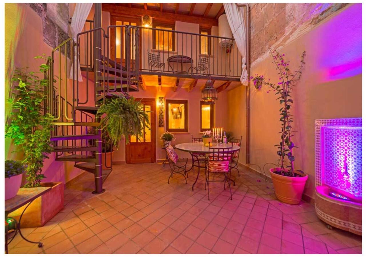 Boutique Hostal "Born53" Im Stadtkern Von Llucmajor, Mallorca Aparthotel Llucmajor  Exterior foto