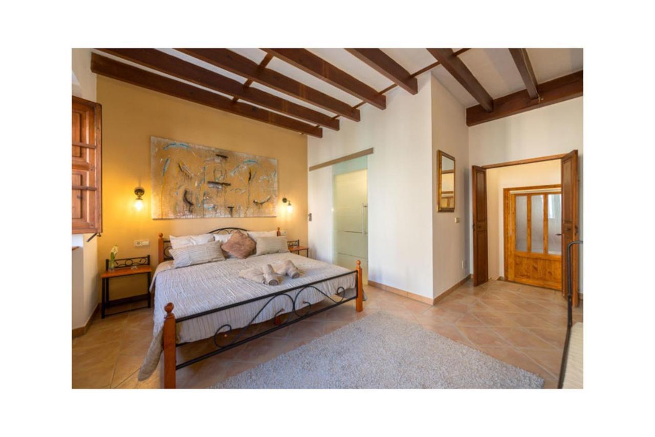Boutique Hostal "Born53" Im Stadtkern Von Llucmajor, Mallorca Aparthotel Llucmajor  Exterior foto