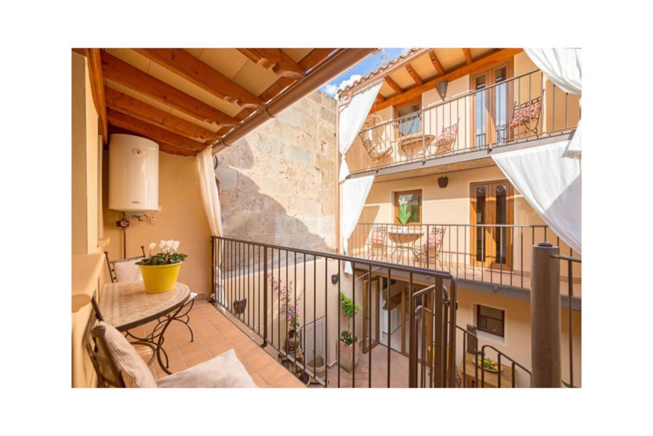 Boutique Hostal "Born53" Im Stadtkern Von Llucmajor, Mallorca Aparthotel Llucmajor  Exterior foto